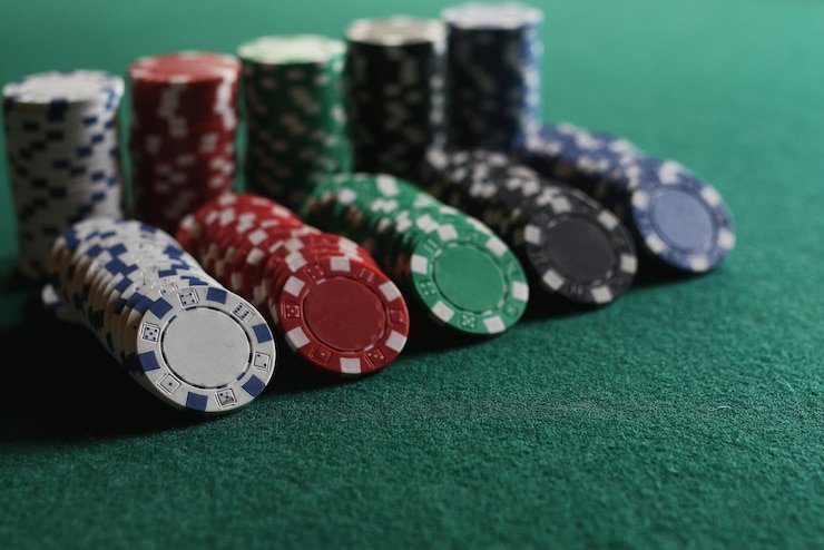 Layar pemilihan mode demo dan mode uang sungguhan Starburst di woles togel